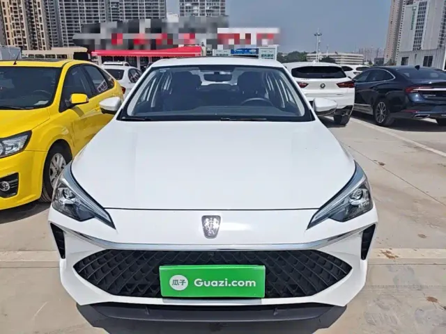 Roewe i5 — Фото автомобиля 2