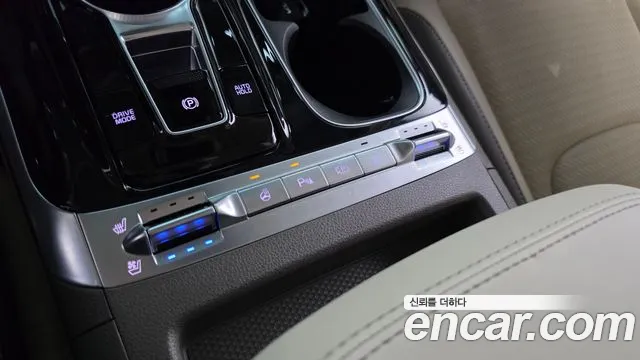 Kia Canival Carnival 4 поколение Дизель 9 мест Signature — Фото автомобиля 23
