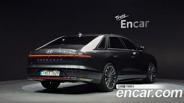Hyundai Grandeur GN7 — Фото автомобиля 2
