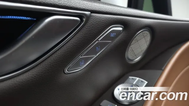 Genesis G80 Бензин 3.5 турбо AWD — Фото автомобиля 22