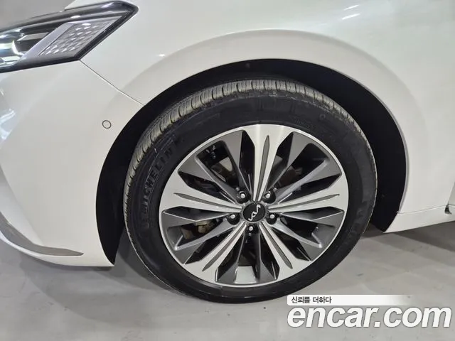 Kia K8 K8 Hybrid — Фото автомобиля 19