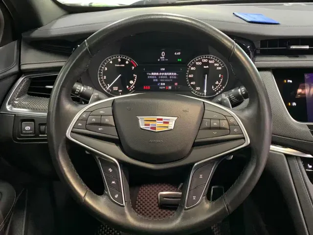 Cadillac XT5 — Фото автомобиля 10