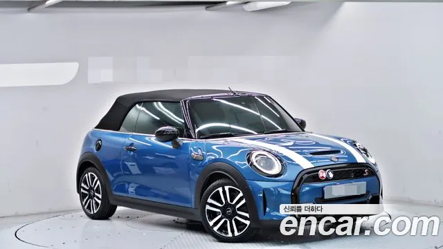 MINI Cooper Convertible — Фото автомобиля 3