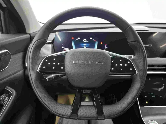 BAIC X7 — Фото автомобиля 14