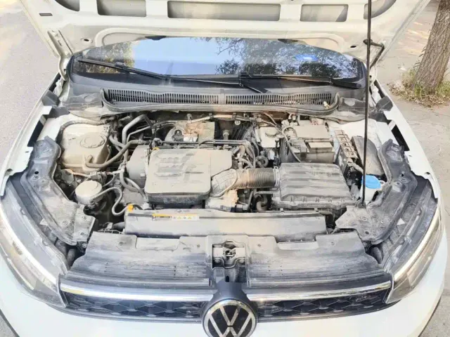 Volkswagen Lavida — Фото автомобиля 9