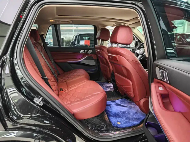 BMW X5 — Фото автомобиля 10