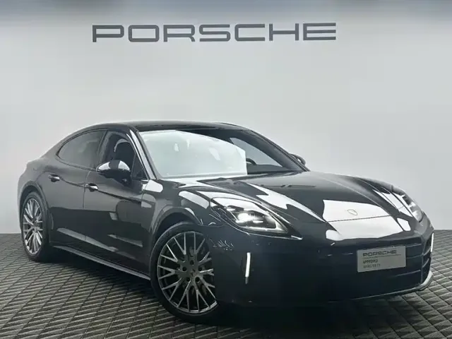 Porsche Panamera — Фото автомобиля 2