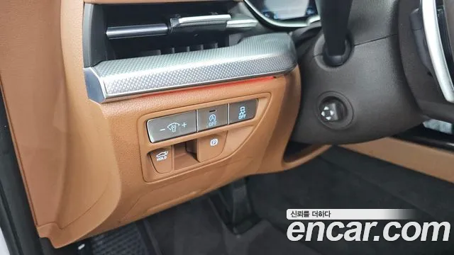 Genesis G80 Бензин 2.5 турбо AWD — Фото автомобиля 15