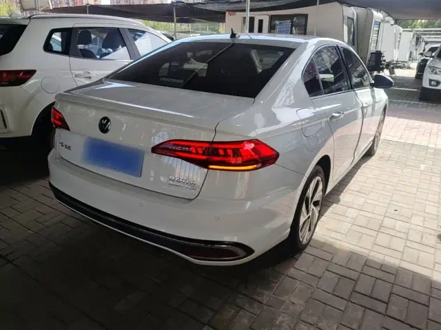 Volkswagen Bora 2023 200TSI DSG Yuexing PRO Edition — Фото автомобиля 6