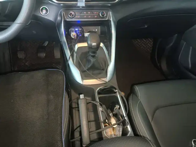 Maxus G50 — Фото автомобиля 9