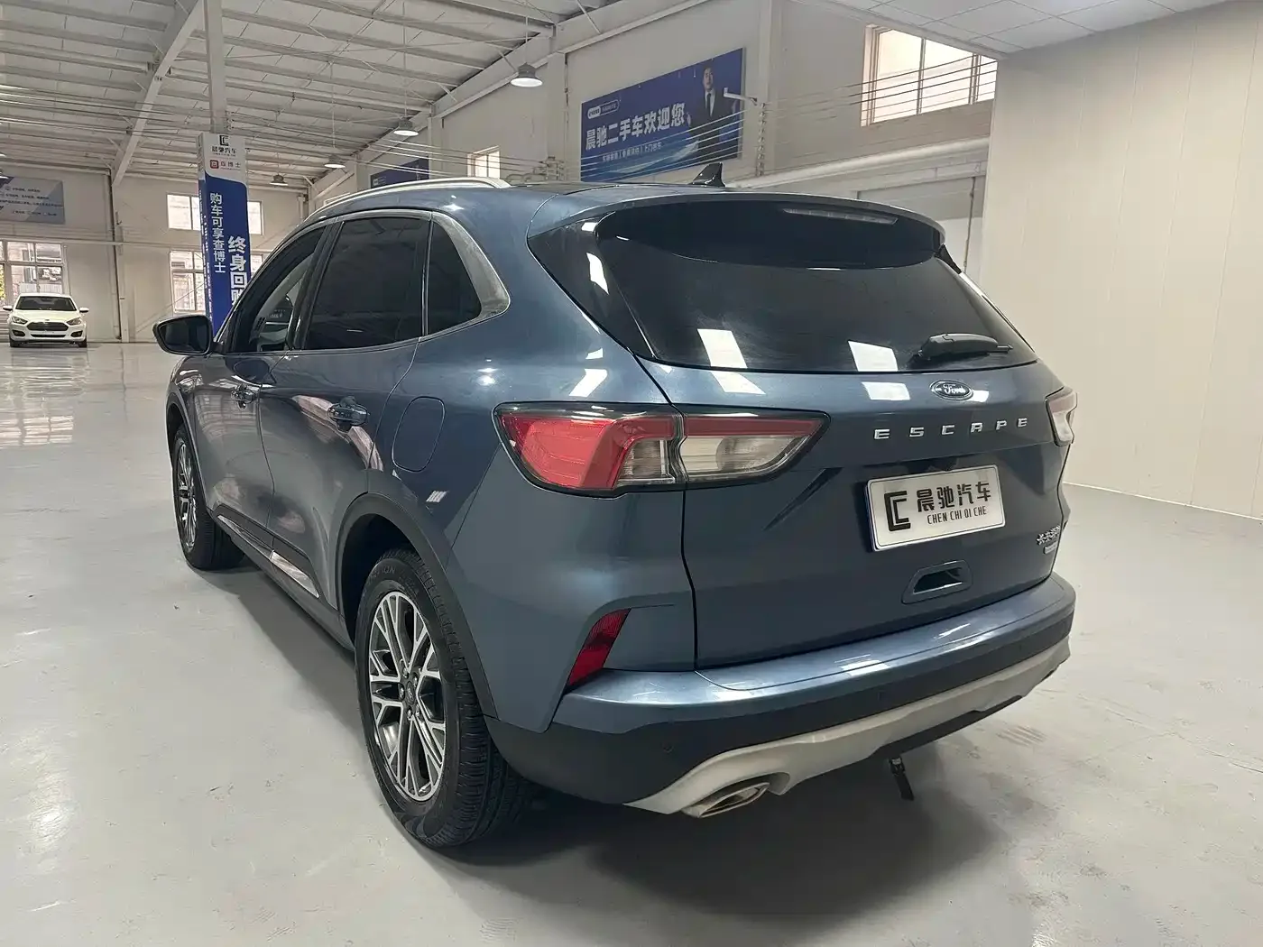 Ford Ford Escape 2020 EcoBoost 245 2WD Premium Edition — Фото автомобиля 6