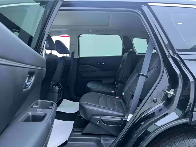 Nissan Terra — Фото автомобиля 17