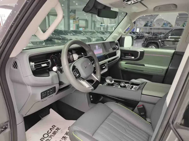 BAIC BJ40 — Фото автомобиля 11