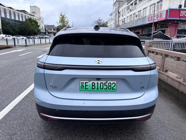 Nio ES6 — Фото автомобиля 8