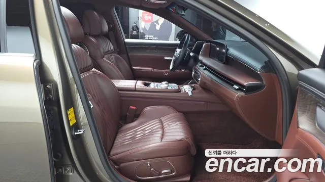 Genesis G90 Бензин 3.5 турбо AWD — Фото автомобиля 10