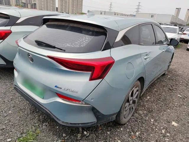 Buick Velite 6 — Фото автомобиля 4