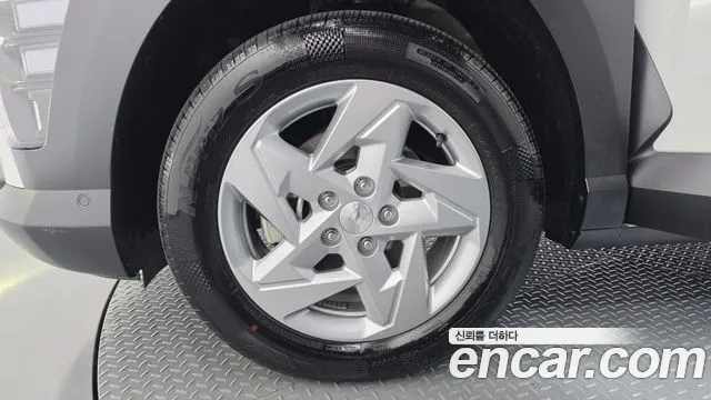 Hyundai Kona Kona Гибрид (SX2) Premium — Фото автомобиля 4