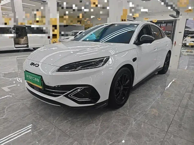 Фотография автомобиля — BYD Seal 06