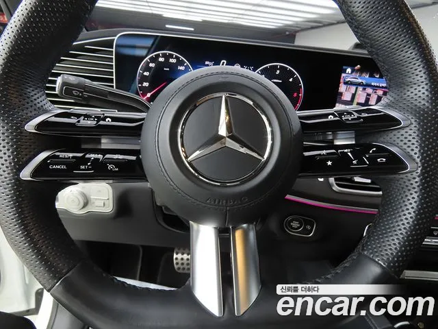 Mercedes-Benz GLE-Class — Фото автомобиля 15