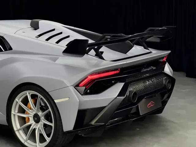 Lamborghini Huracan — Фото автомобиля 9
