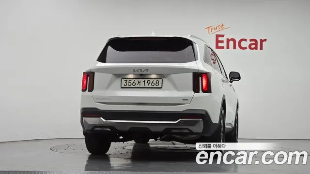 Kia Sorento — Фото автомобиля 4