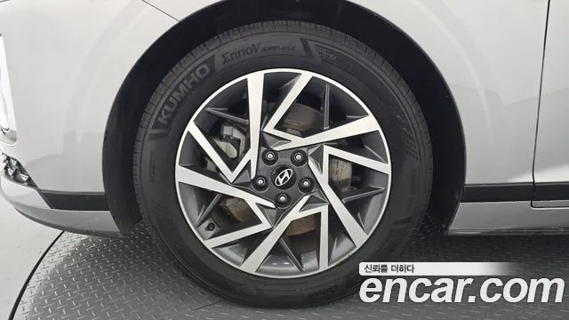 Hyundai Grandeur GN7 — Фото автомобиля 5