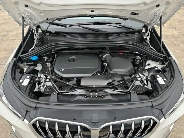 BMW X1 — Фото автомобиля 10