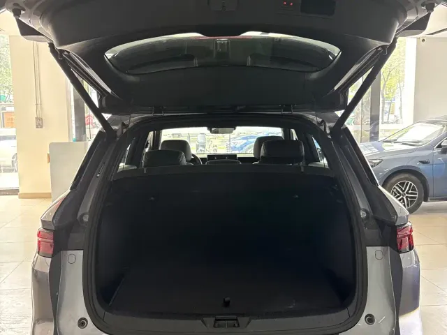 BYD Song Pro — Фото автомобиля 10