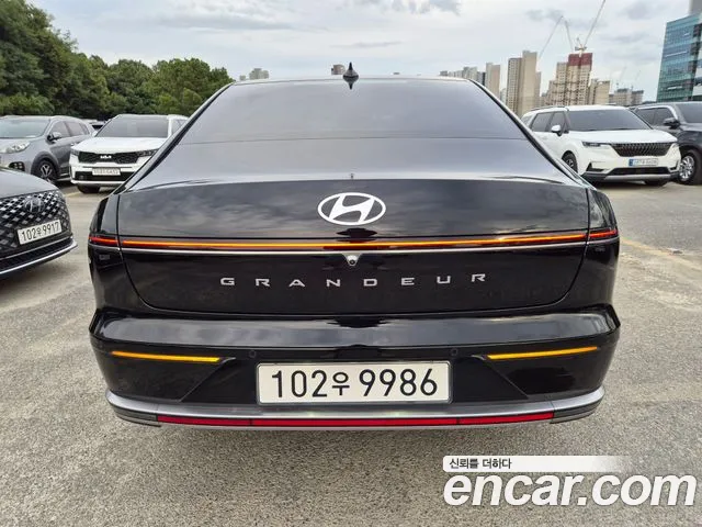 Hyundai Grandeur GN7 — Фото автомобиля 5