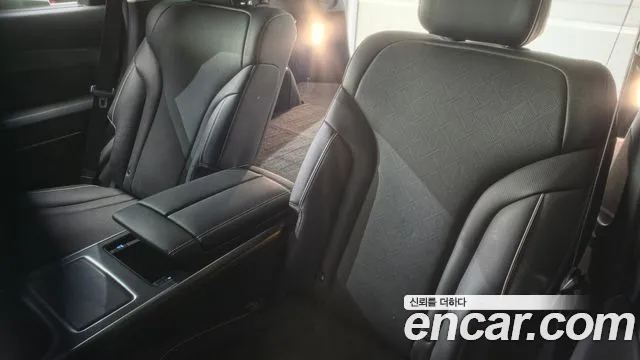 Genesis GV80 — Фото автомобиля 28