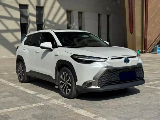 Toyota Frontlander — Фото автомобиля 3