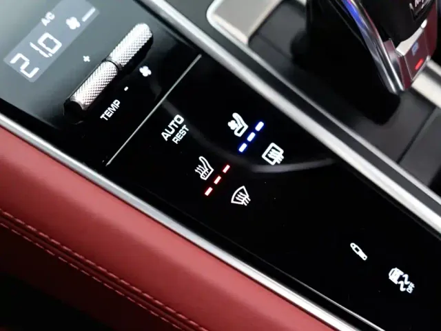 Porsche Panamera — Фото автомобиля 27