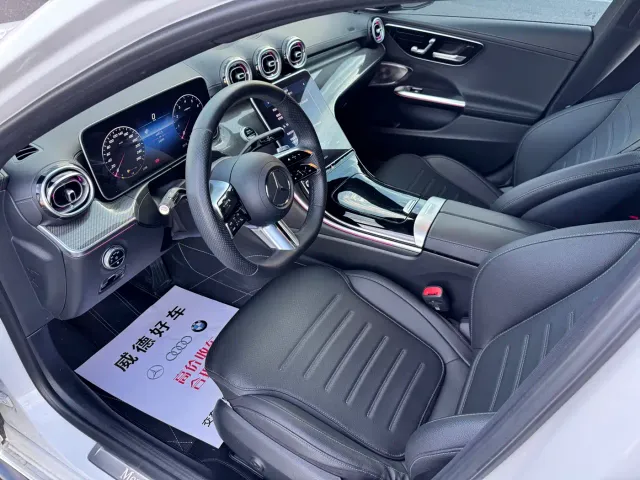 Mercedes-Benz C-Class — Фото автомобиля 9