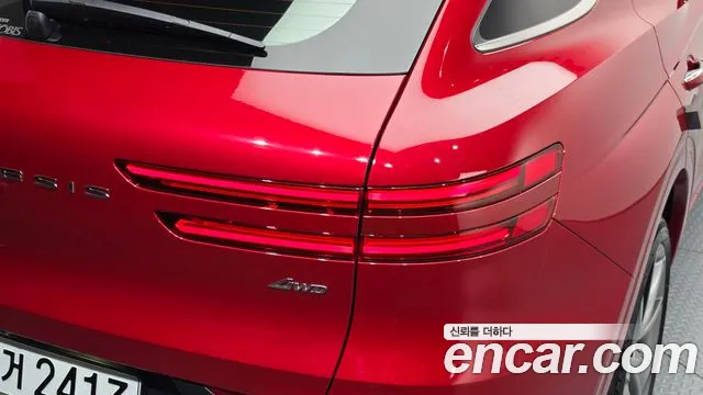 Genesis GV70 — Фото автомобиля 8