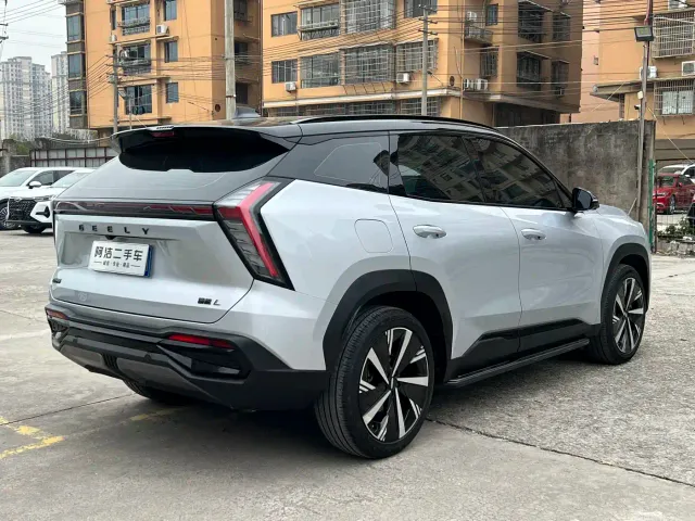 Geely Boyue L — Фото автомобиля 7