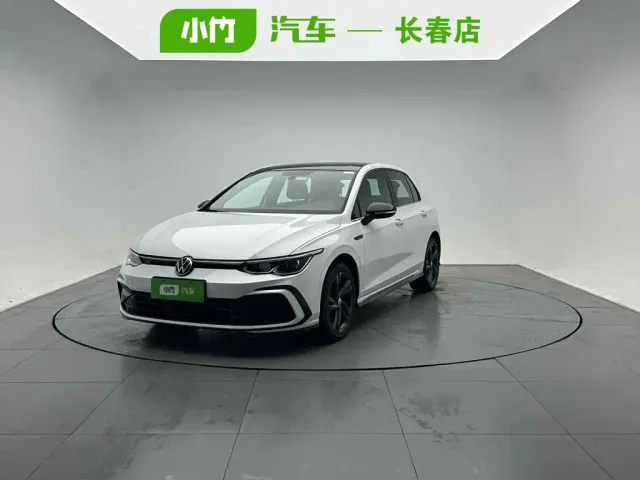 Фотография автомобиля — Volkswagen Golf