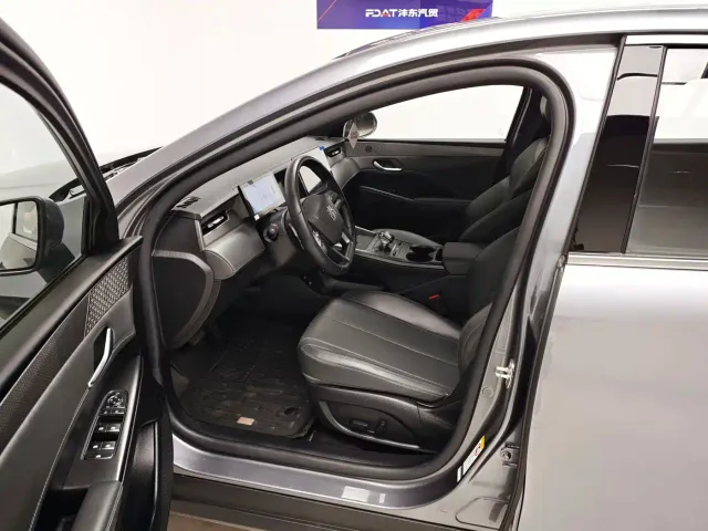 BYD Qin PLUS — Фото автомобиля 15