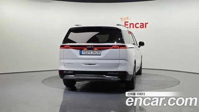 Kia Canival Carnival 4 поколение Дизель 7 мест Signature — Фото автомобиля 4