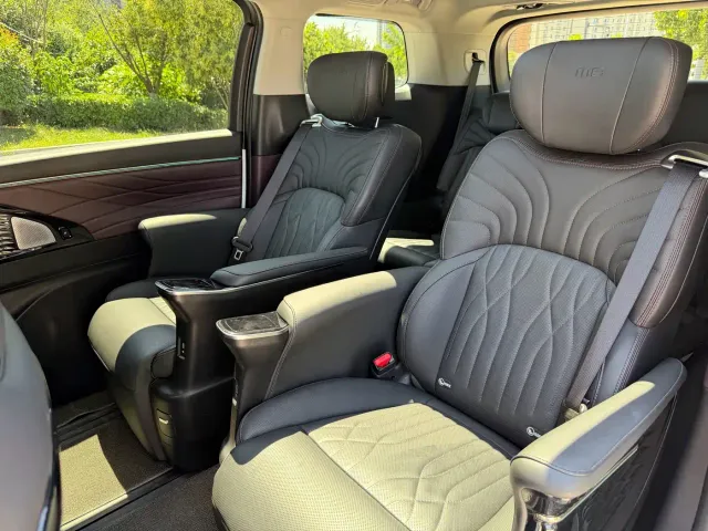 GAC Trumpchi M8 — Фото автомобиля 13