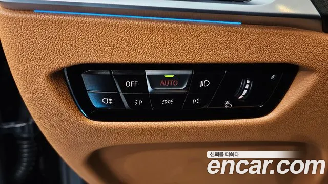 BMW 3-Series 3 серия (G20) 320i M Sport — Фото автомобиля 13