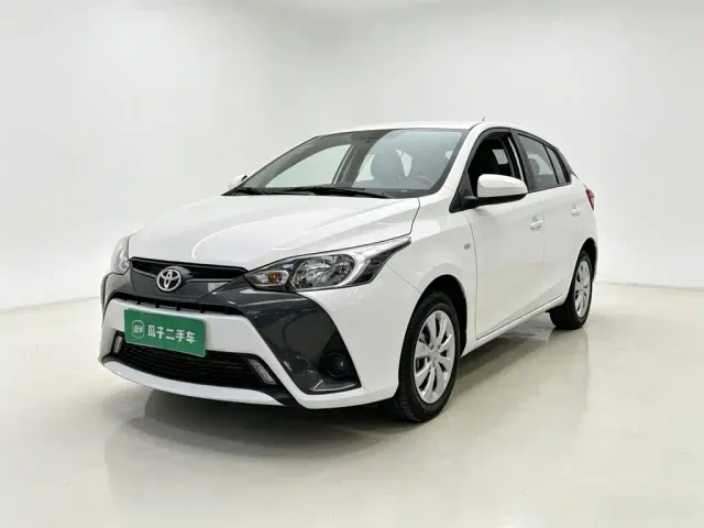 Фотография автомобиля — Toyota YARiS L Zhi Xuan