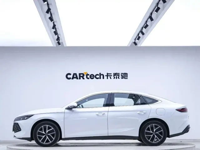 BYD Qin L — Фото автомобиля 2