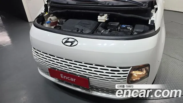 Hyundai Staria Staria 4WD Tourer 11 мест — Фото автомобиля 6