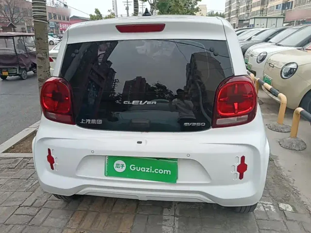Roewe Clever — Фото автомобиля 5