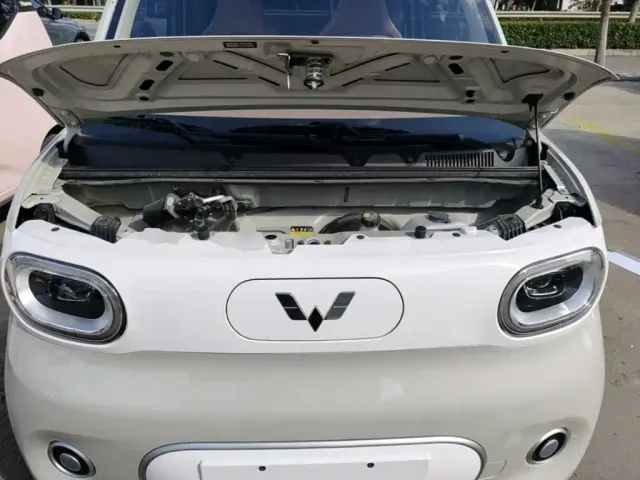 Wuling Hongguang Mini EV — Фото автомобиля 19