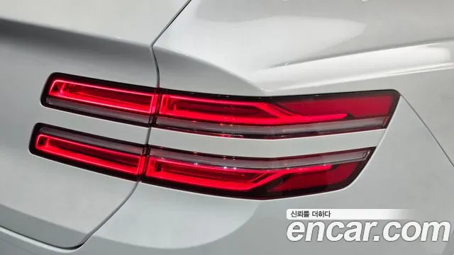Genesis GV80 — Фото автомобиля 8