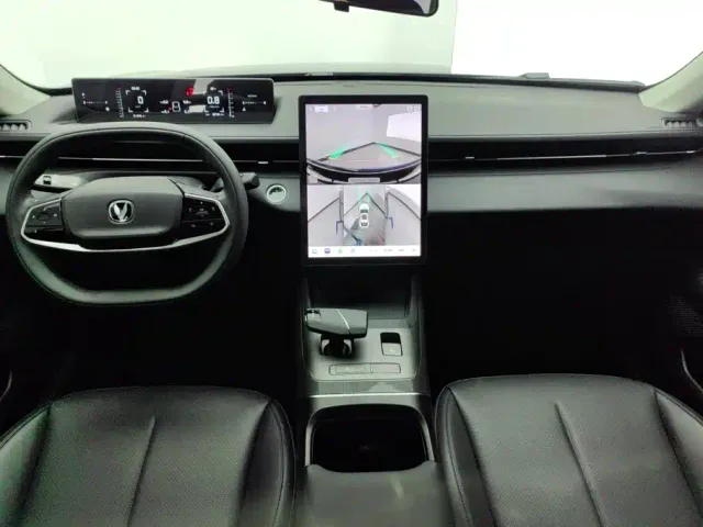 Changan Lamore — Фото автомобиля 12