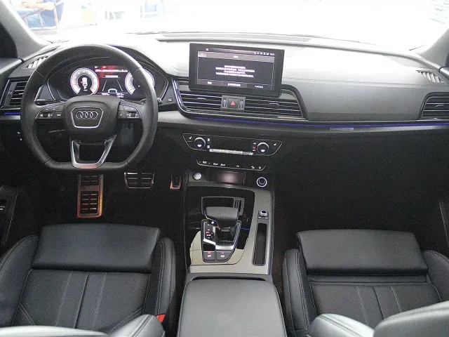 Audi Audi Q5L 2024 Model 40 TFSI Luxury Dynamic — Фото автомобиля 5