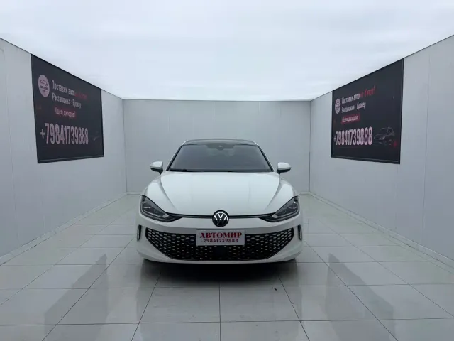 Volkswagen Lamando — Фото автомобиля 2