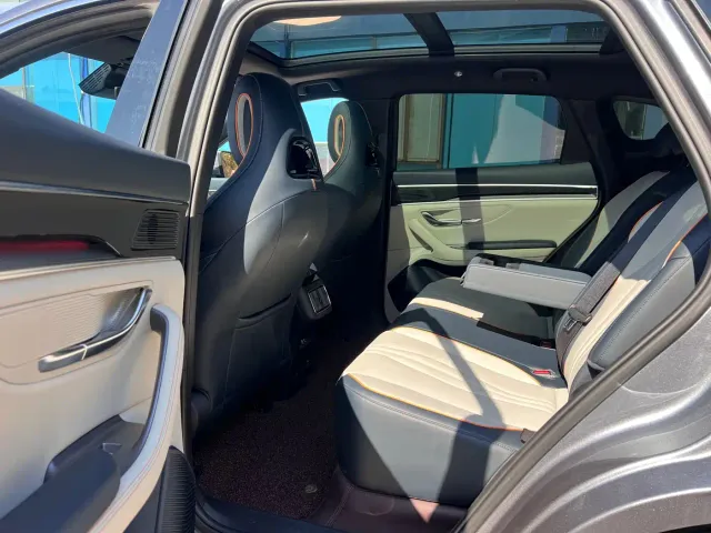 BYD Song PLUS — Фото автомобиля 10